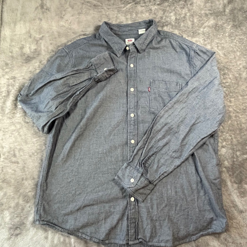 Levis Mens XL Blue Chambray Button Down Shirt Long Sleeve Standard Fit Pocket
